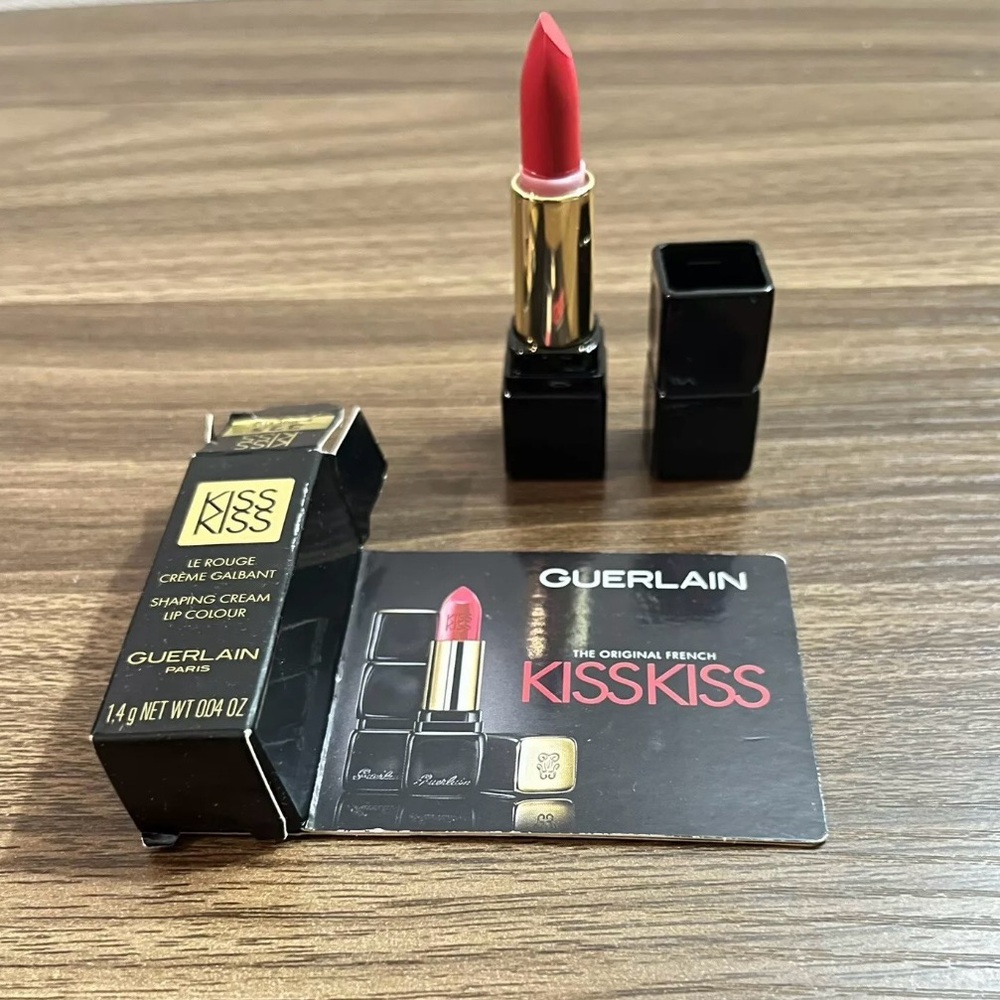 Guerlain Kiss Kiss Lip Colour Mini Lipstick - 325 Sexy Red Travel Size 0.04 Oz